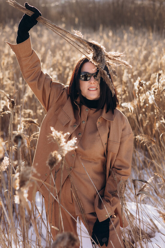 DŽINSA AUDUMA VESTE - BRŪNA